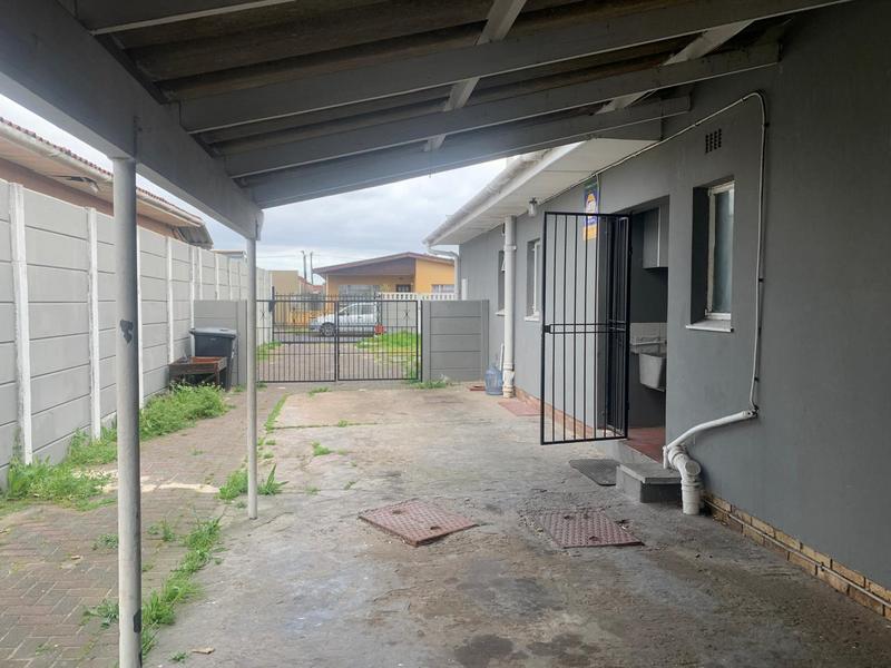 3 Bedroom Property for Sale in Voelvlei Western Cape